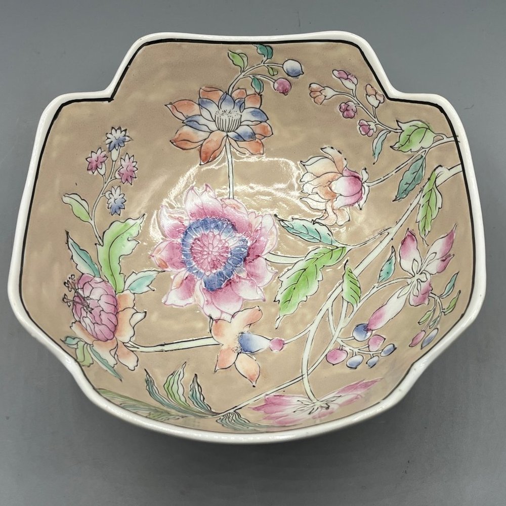 VTG Chinese Export Porcelain Floral Bowl, Hand Painted in Macau, 8 inch